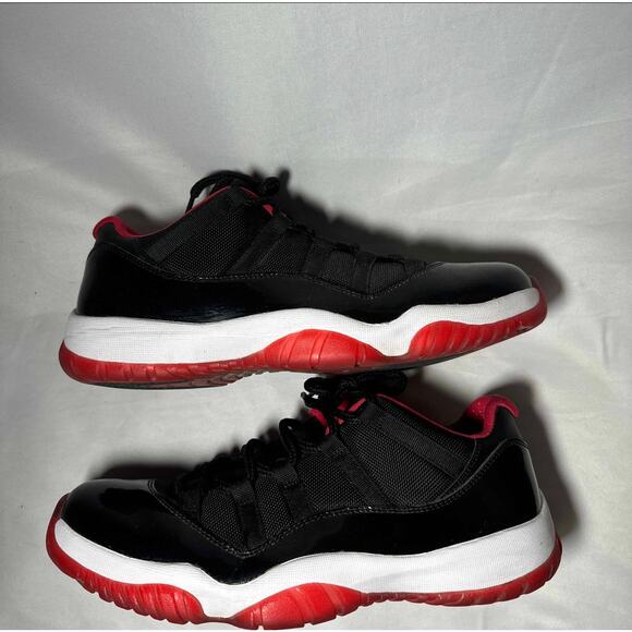 Size 11 - Nike Air Jordan 11 Retro Low Bred 2015 Men's Shoes - Picture 2 of 10